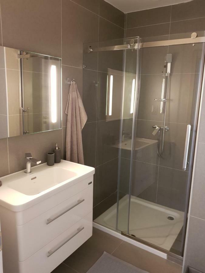 Duplex Maisonette With Heated P-pool And Jacuzzi Holiday home Saint Julian's